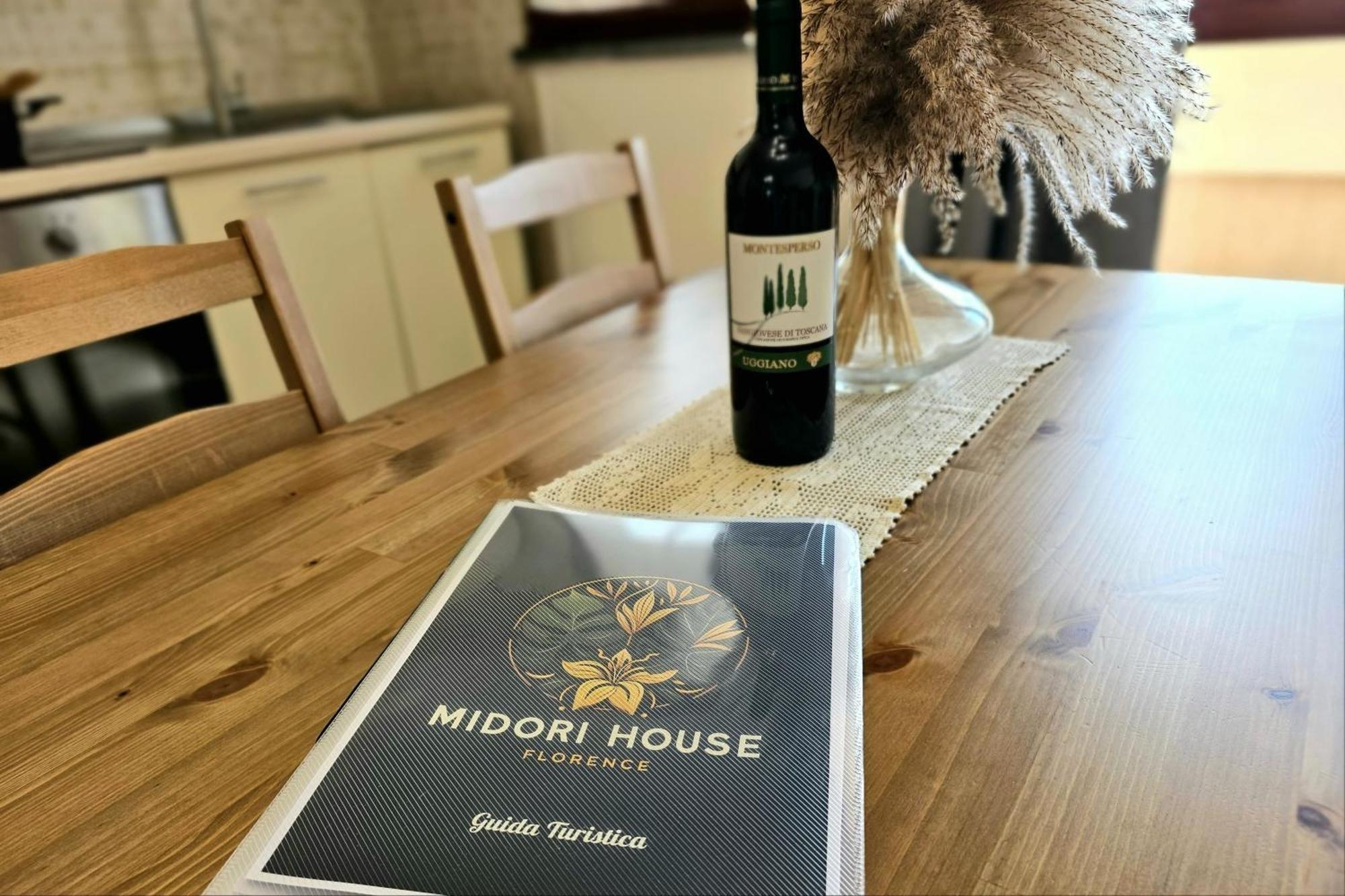 Midori House Florence กัมปีบีเซนซีโอ ภายนอก รูปภาพ